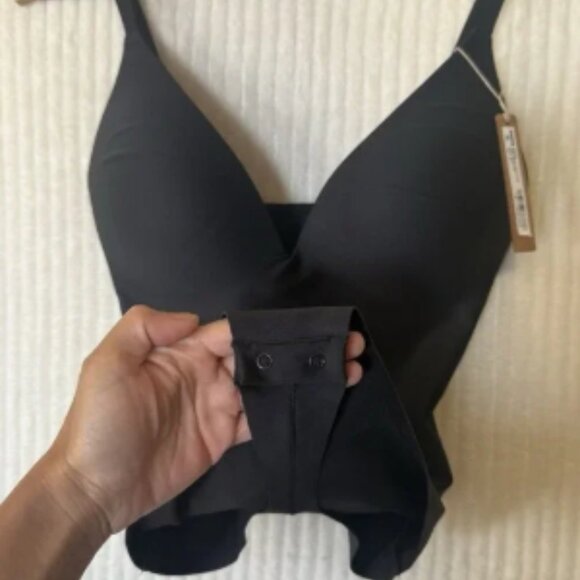 SKIMS BODY PUSH-UP THONG BODYSUIT ONYX Size Medium New With Tags $128 - Picture 4 of 6